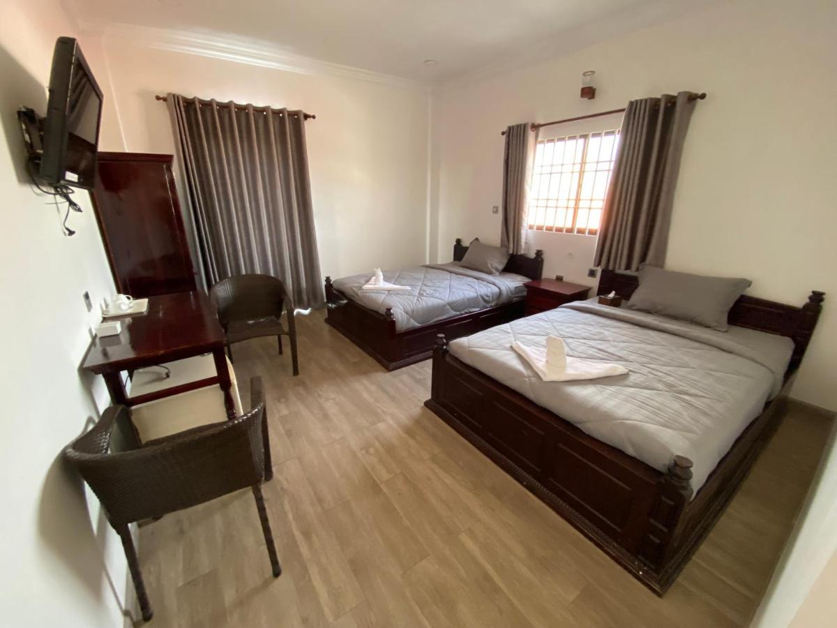 4 Rivers Hotel Phnom Penh Bagian luar foto
