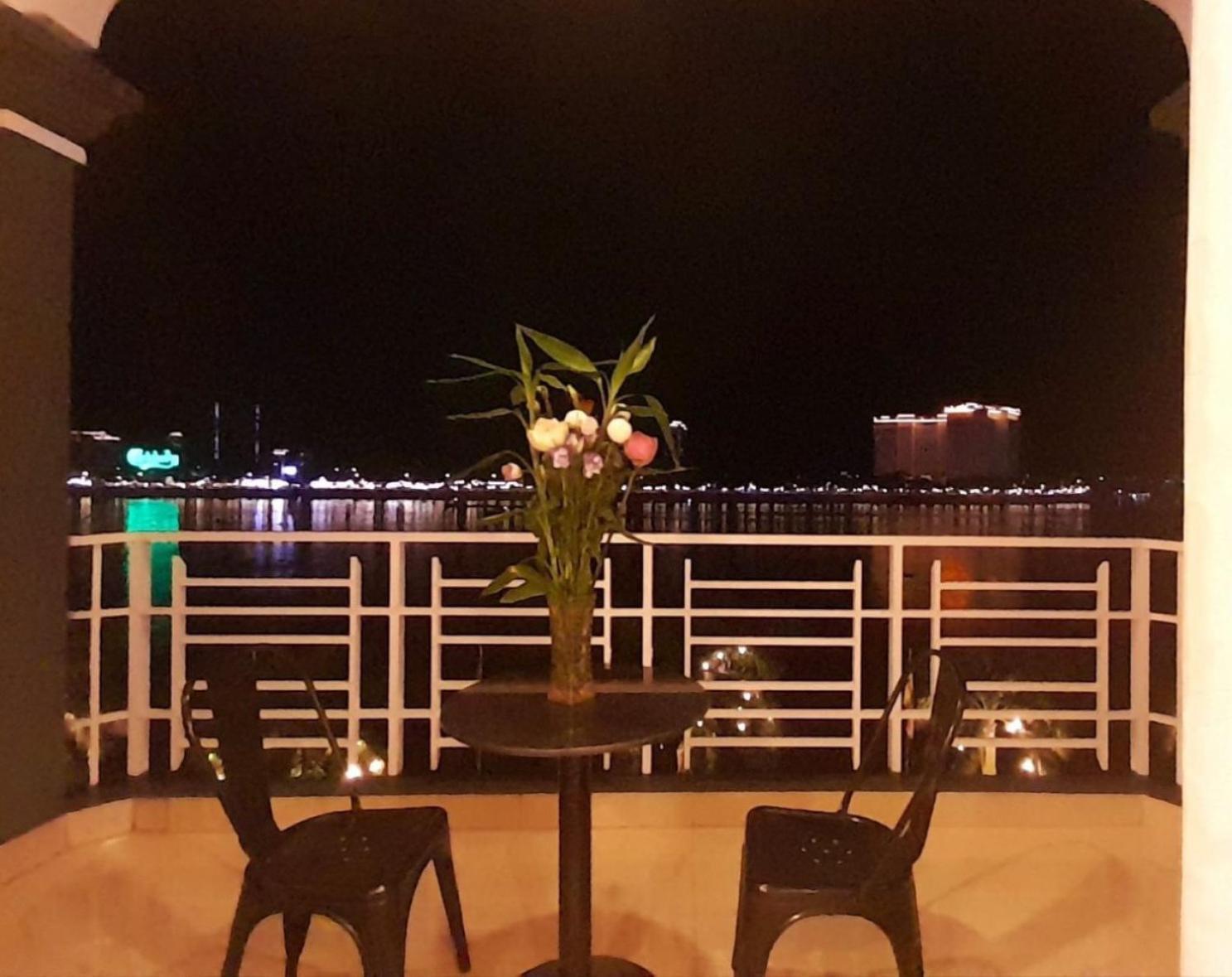 4 Rivers Hotel Phnom Penh Bagian luar foto