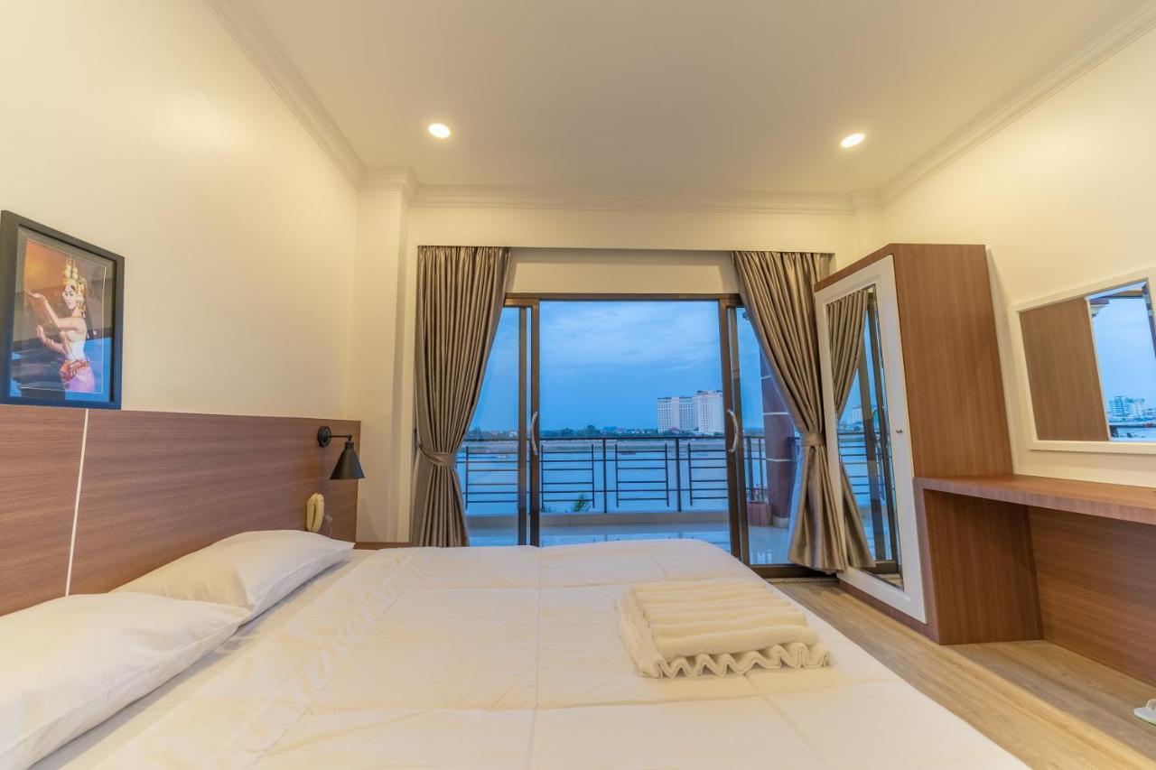 4 Rivers Hotel Phnom Penh Bagian luar foto