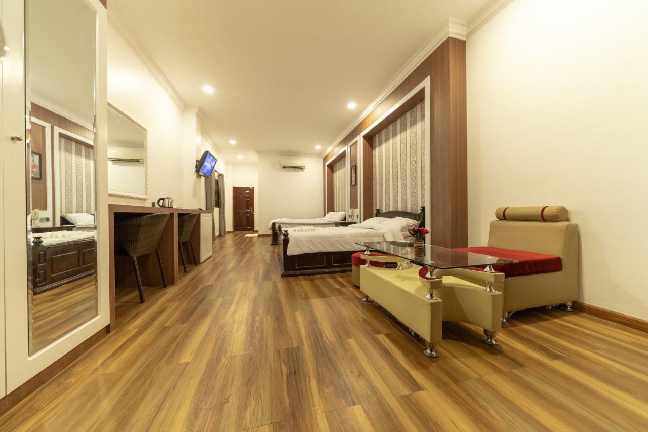 4 Rivers Hotel Phnom Penh Bagian luar foto