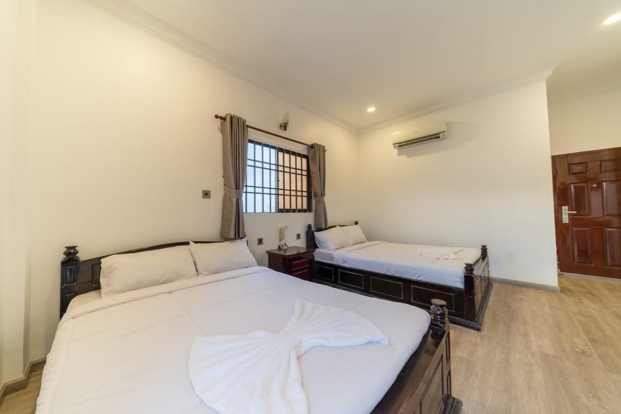4 Rivers Hotel Phnom Penh Bagian luar foto
