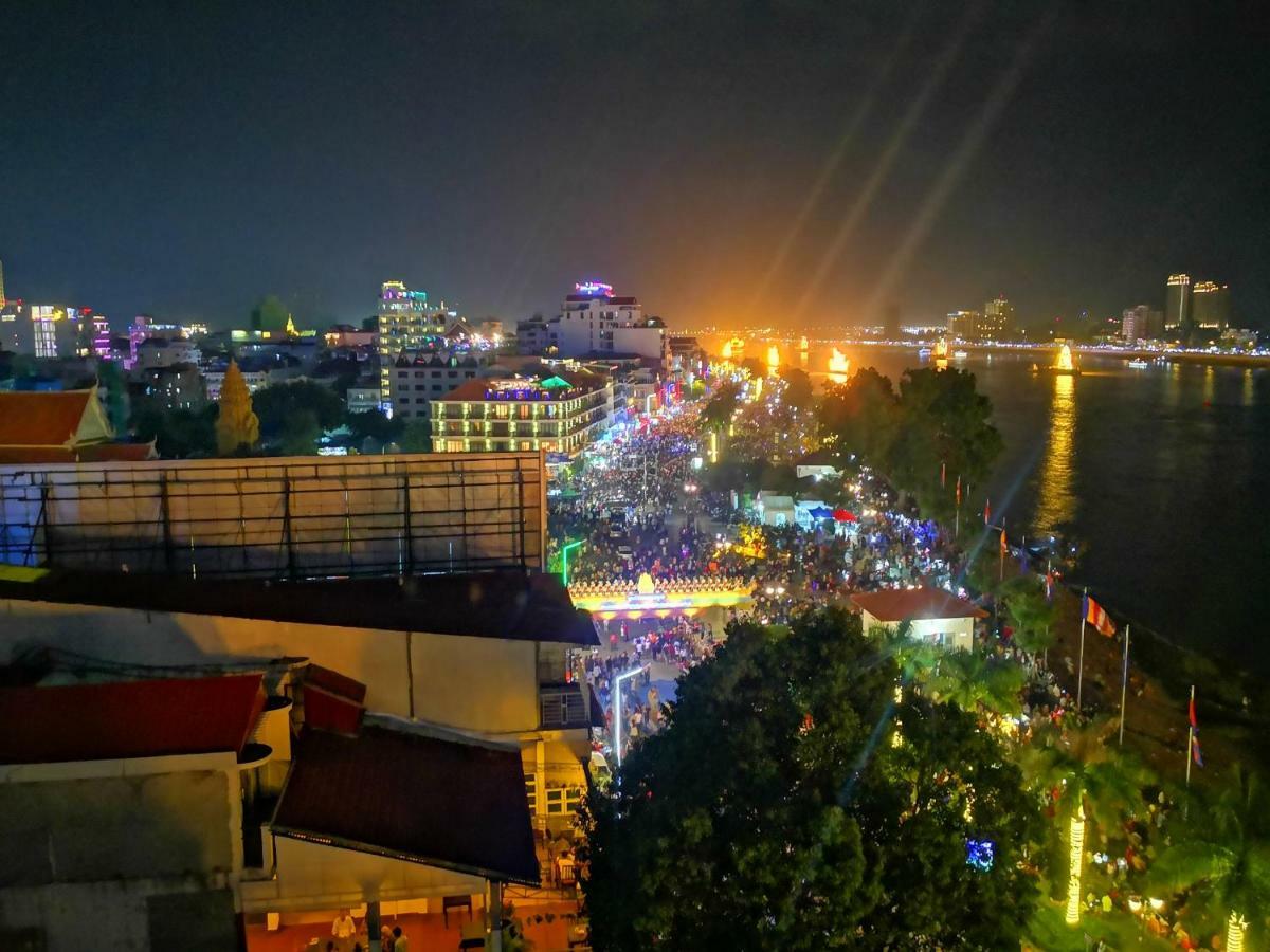 4 Rivers Hotel Phnom Penh Bagian luar foto